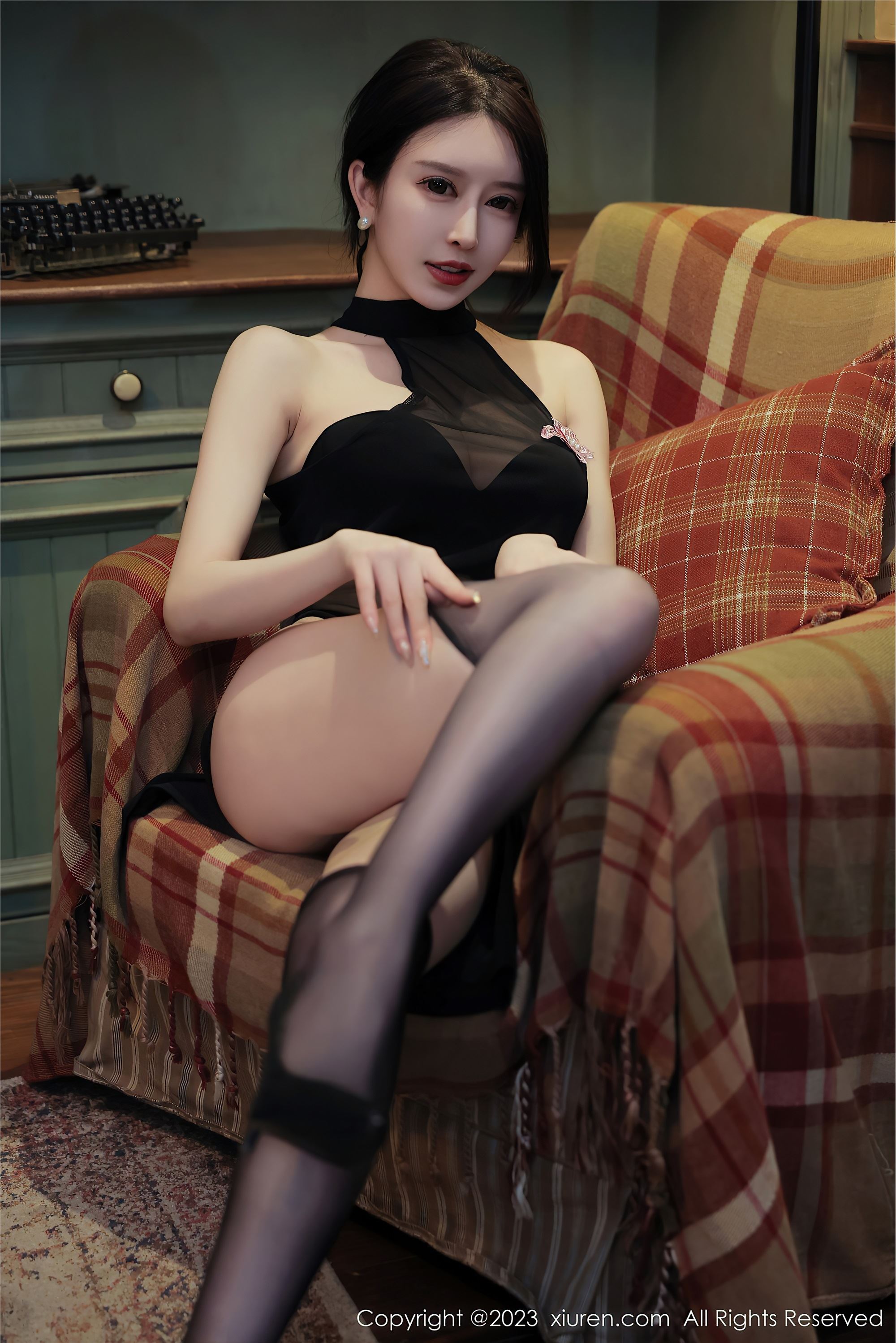 XiuRen秀人网  2023.03.30 NO.6498 玉兔miki